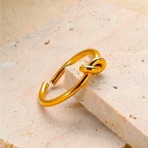 STAINLESS STEEL “ THE LOVE KNOT” RING